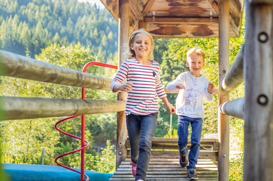 Riesenspielplatz beim Familienhotel Salzburger Hof , Dienten am Hochkönig