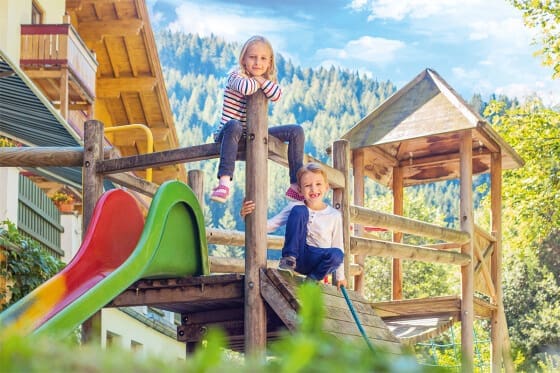 Riesenspielplatz beim Familienhotel Salzburger Hof , Dienten am Hochkönig