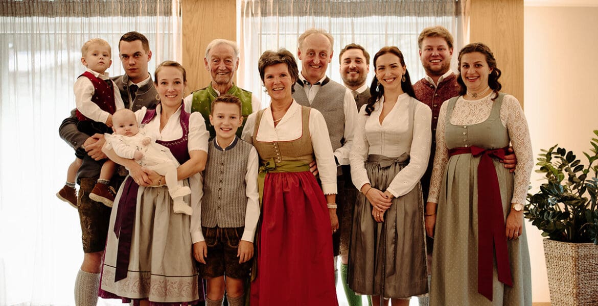 Gastgeber im Salzburger Hof, Familienhotel in Dienen am Hochkönig Gastgeber im Salzburger Hof, Familienhotel in Dienen am Hochkönig