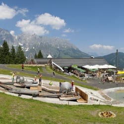 Tonis Almspielplatz in der Region Hochkönig